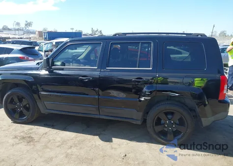 2014 Jeep Patriot Altitude из США, поврежденный, VIN 1C4NJPBA7ED692453